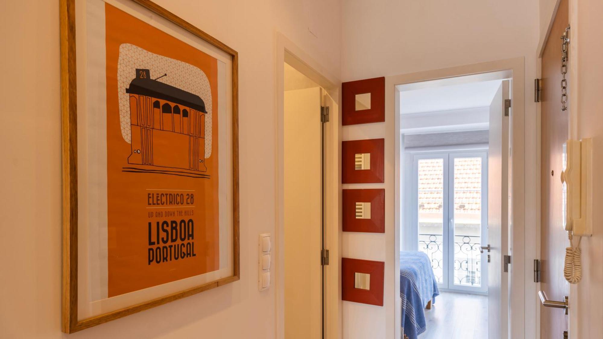 Sunny Design In Praca Flores By Lovelystay * Lisboa