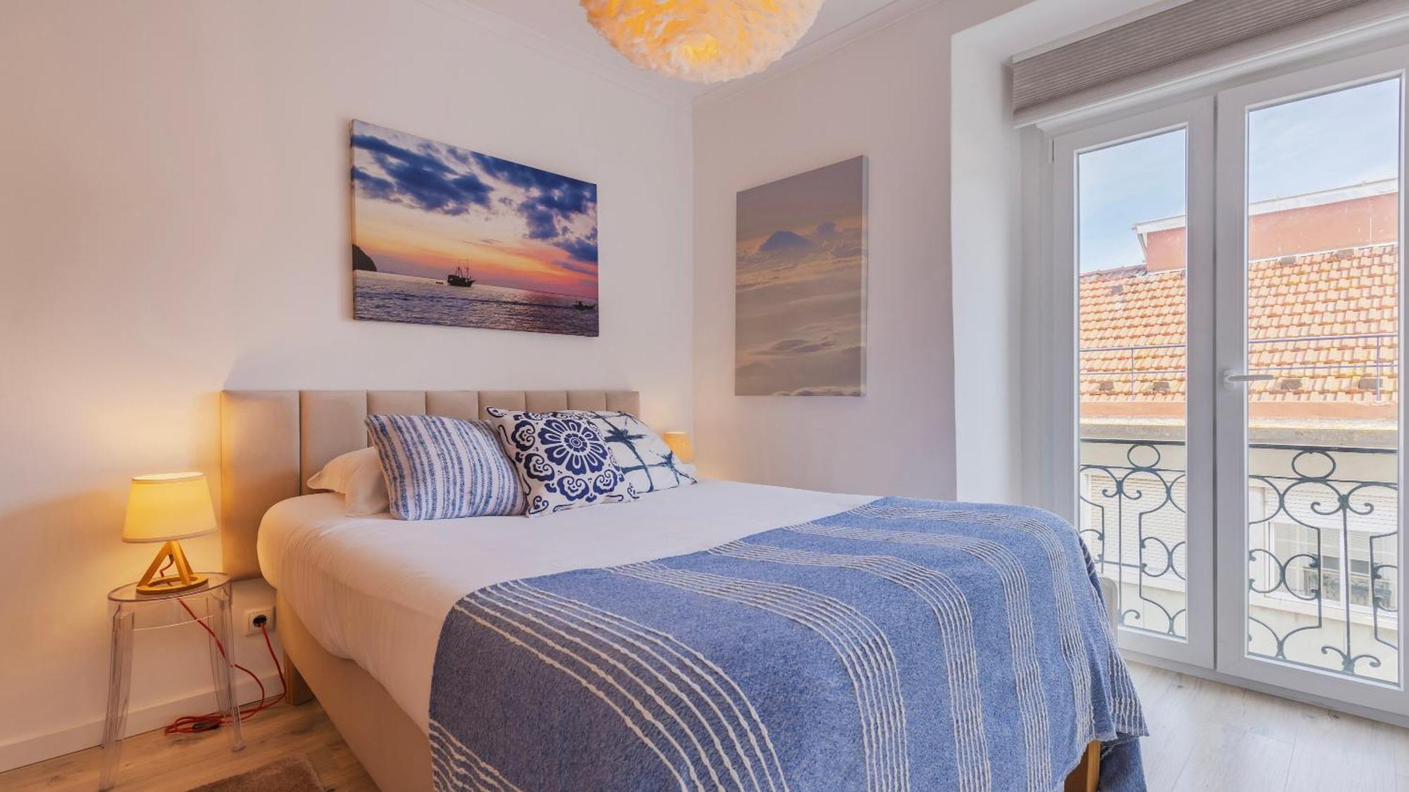 Apartamento Sunny Design In Praca Flores By Lovelystay *