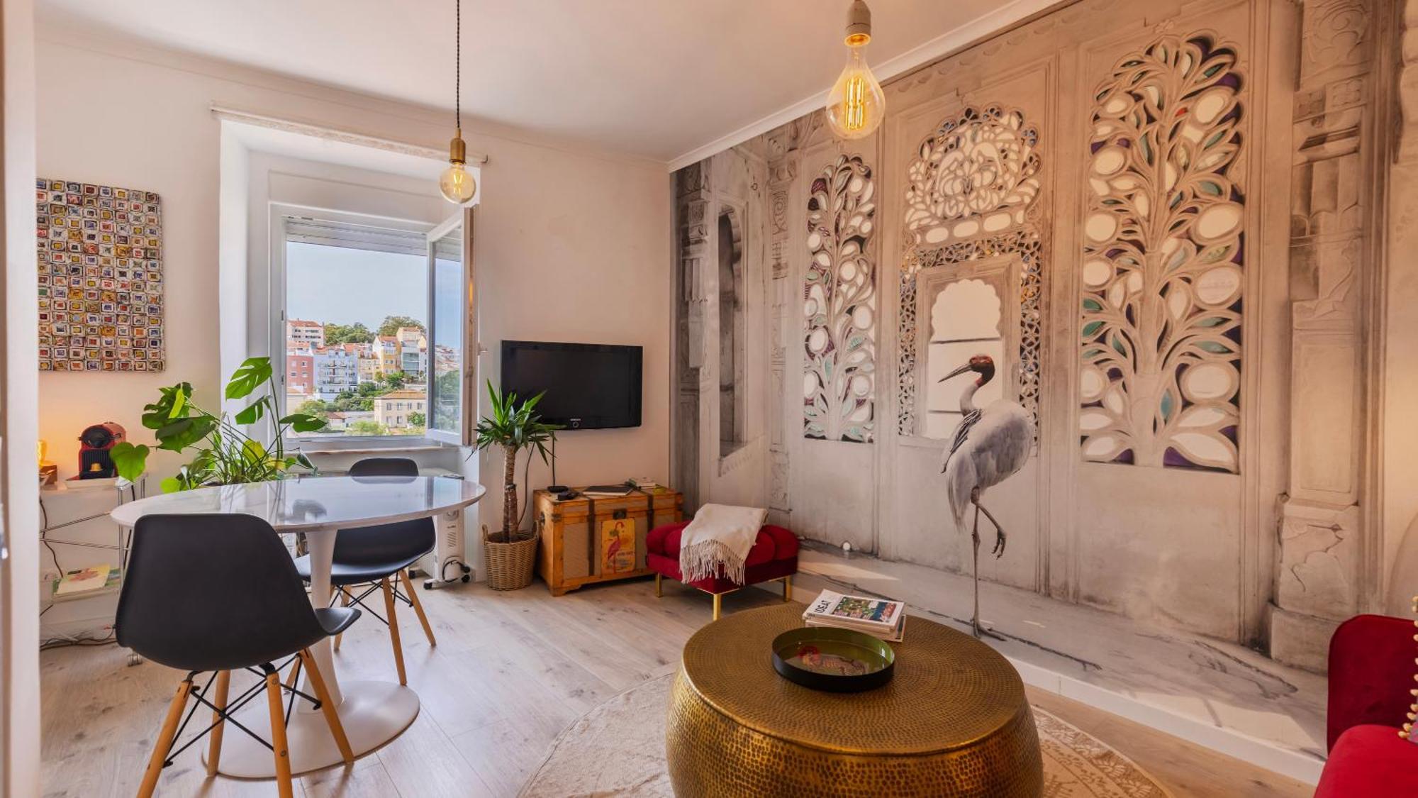 Apartamento Sunny Design In Praca Flores By Lovelystay Lisboa